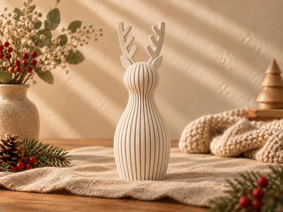 Deko Rentier mit Rillenstruktur, moderne Weihnachtsdeko, Skandi Winterdeko, 3D Druck aus PLA