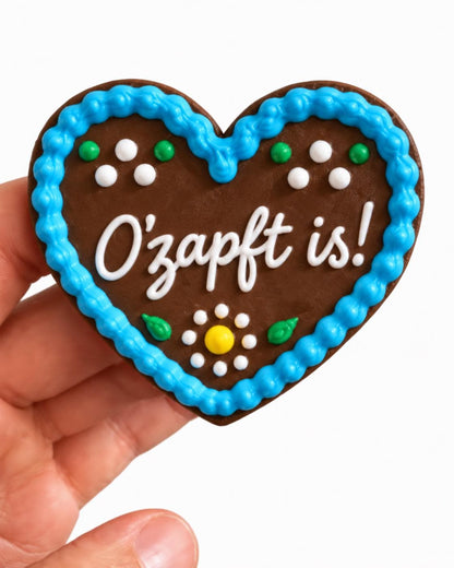 Lebkuchenherz Anstecker personalisiert | Oktoberfest Herz mit Wunschtext | Wiesn Trachten Accessoire | Dirndl Lederhose | 3D Druck