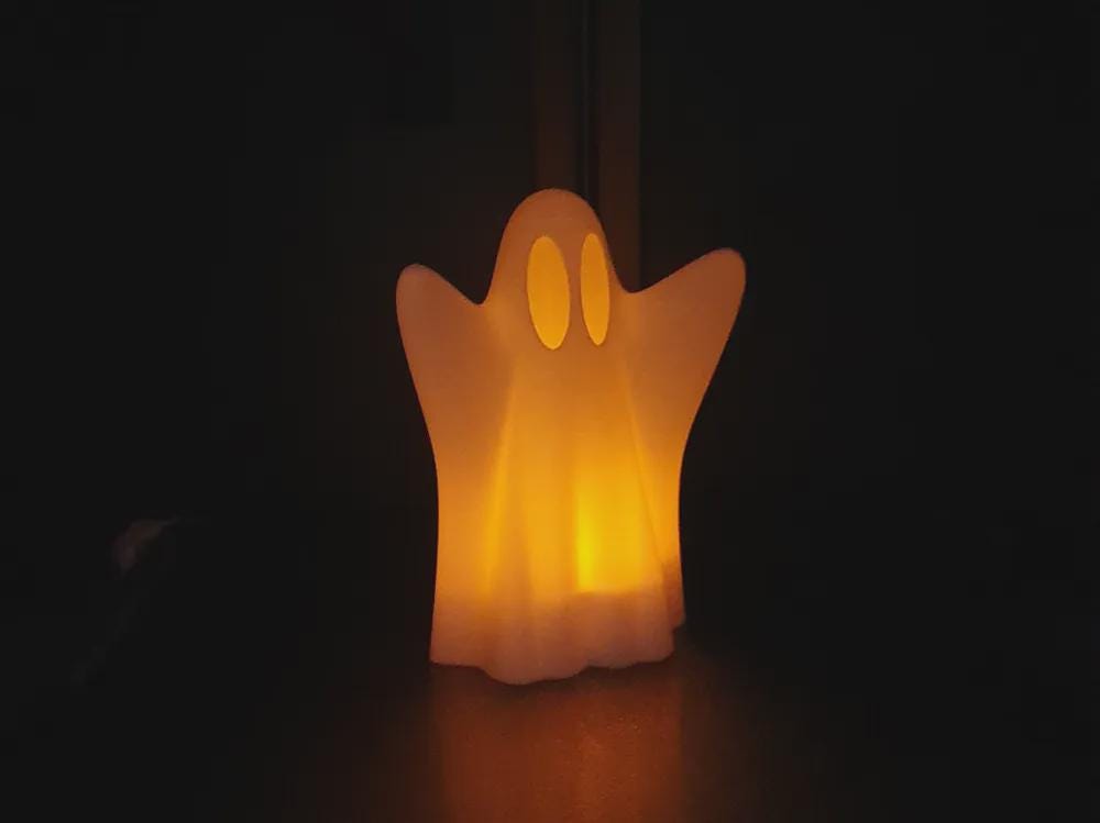 Halloween Geist aus PLA, niedliche Geisterfigur, 24 Farben